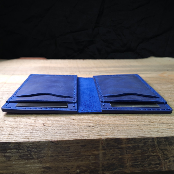 “Atlas” Card Holder - Image 16